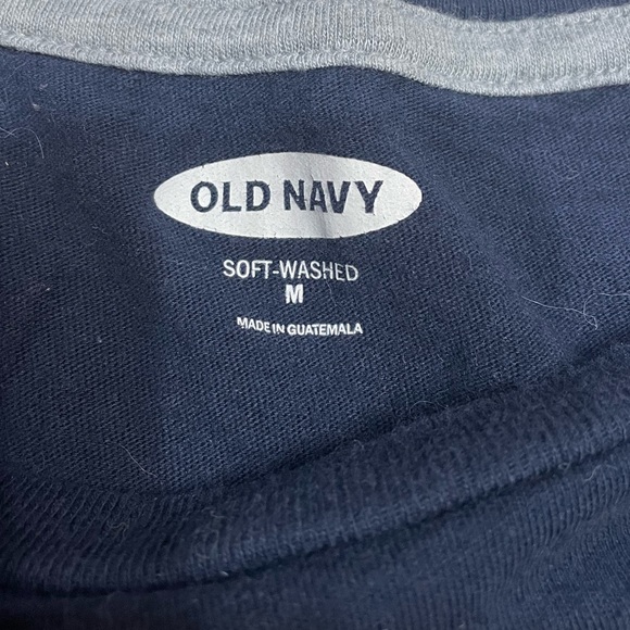 Old Navy Lake Tahoe Landmark Long Sleeve Graphic Shirt (size M) - Picture 3 of 6